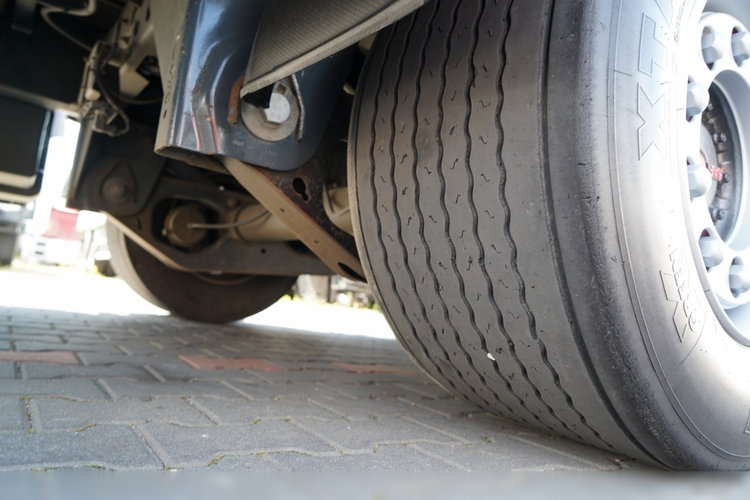 Scania R 450 / ZESTAW TANDEM 120 M3 / PRZEJAZDOWY / OŚ SKRĘTNA PODNOSZONA / 2022 ROK /  FRUEHAUF / PO ZŁOTYM KONTRAKCIE SERWISOWYM  zdjęcie 37