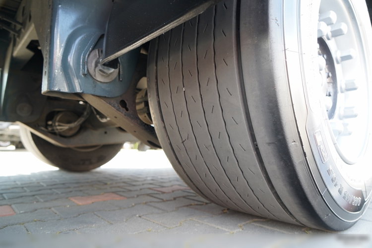 Scania R 450 / ZESTAW TANDEM 120 M3 / PRZEJAZDOWY / OŚ SKRĘTNA PODNOSZONA / 2022 ROK /  FRUEHAUF / PO ZŁOTYM KONTRAKCIE SERWISOWYM  zdjęcie 38