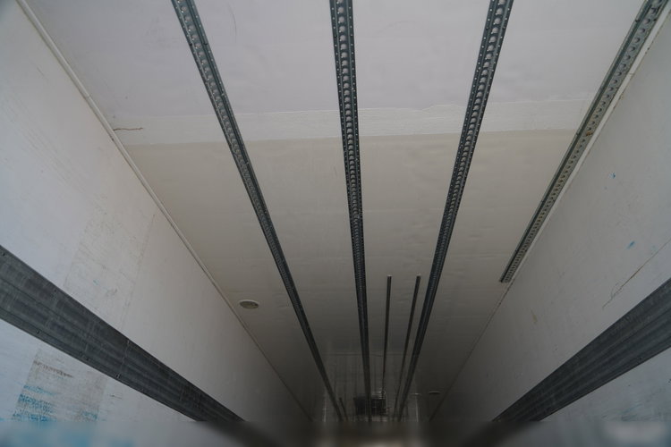 Lamberet / CHŁODNIA / CARRIER MAXIMA 1300 / KOSZ NA PALETY / 2005 ROK zdjęcie 18