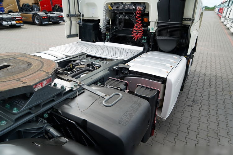 DAF XF 460 / SPACE CAB / PO KONTRAKCIE SERWISOWYM zdjęcie 16