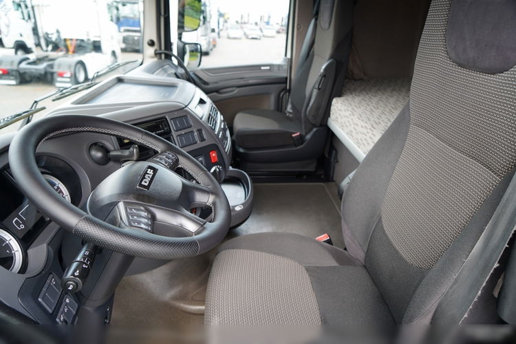 DAF XF 460 / SPACE CAB / PO KONTRAKCIE SERWISOWYM zdjęcie 23