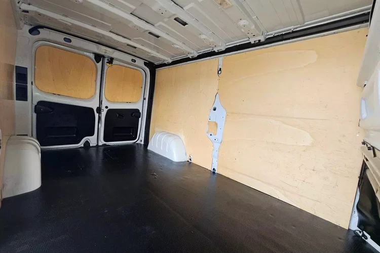 Renault Trafic L2H1 59999zł NETTO 2.0dCi/120KM zdjęcie 20