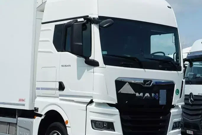 MAN TGX / 24.470 / ACC / E 6 / CHŁODNIA + WINDA / ZESTAW PRZEJAZDOWY zdjęcie 28