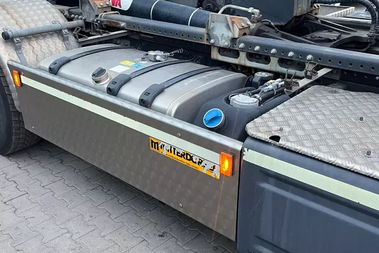 R580 v8 Hakowiec multi lift huan łamany z Niemiec idealny stan cały na poduszkach Aso scania zdjęcie 13