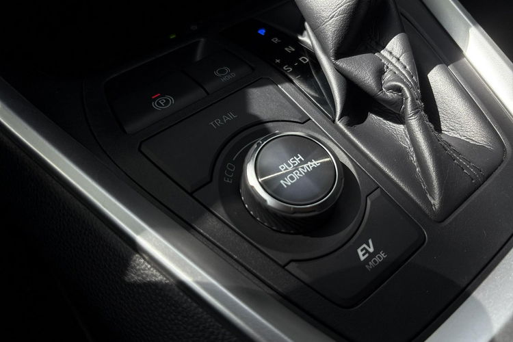 Toyota RAV-4 2.5 HSD 218KM 4x2 SELECTION, salon Polska, gwarancja zdjęcie 30
