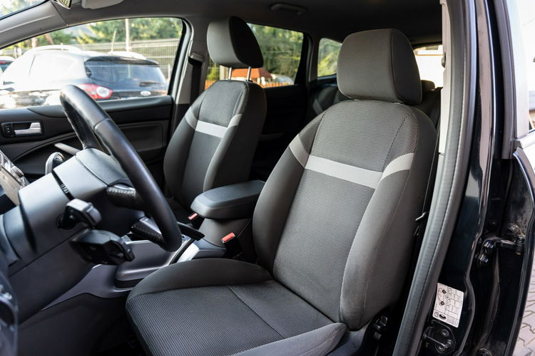 Ford Kuga 2.0 TDCi / 140KM / Niski Przebieg / Oryginał 100% / Faktura zdjęcie 26