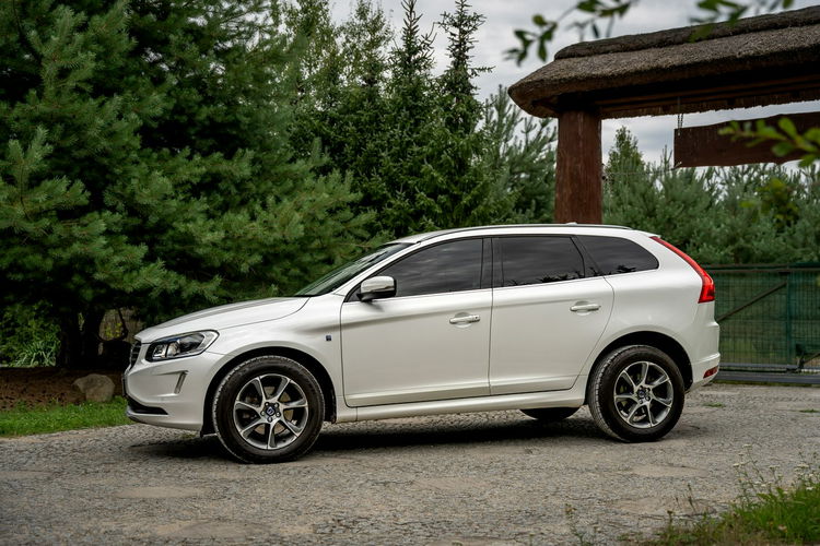 Volvo XC 60 D3 Ocean / 2.0 150KM / Bogate wyposażenie / Bezwypadkowy / FV 23% zdjęcie 14