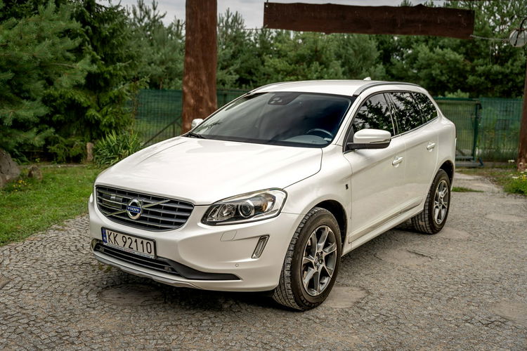 Volvo XC 60 D3 Ocean / 2.0 150KM / Bogate wyposażenie / Bezwypadkowy / FV 23% zdjęcie 19