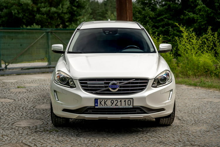 Volvo XC 60 D3 Ocean / 2.0 150KM / Bogate wyposażenie / Bezwypadkowy / FV 23% zdjęcie 5