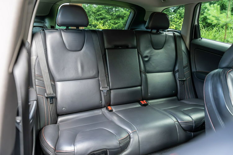 Volvo XC 60 D3 Ocean / 2.0 150KM / Bogate wyposażenie / Bezwypadkowy / FV 23% zdjęcie 63