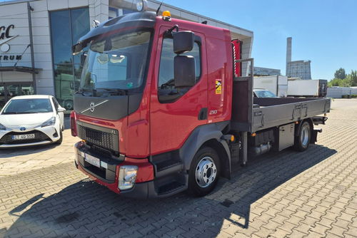 Volvo FL210 4X2 HDS FASSI Volvo FL 210 4X2 / SKRZYNIA / HDS FASSI 1T / NISKI PRZEBIEG / SUPER ST