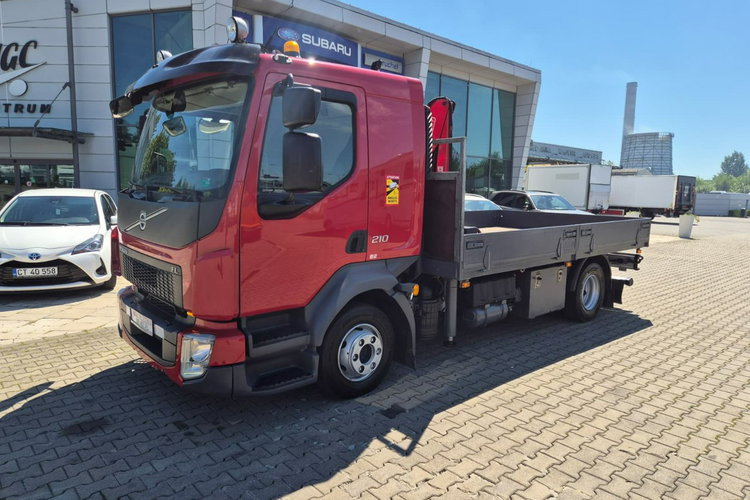 FL210 4X2 HDS FASSI Volvo FL 210 4X2 / SKRZYNIA / HDS FASSI 1T / NISKI PRZEBIEG / SUPER ST zdjęcie 13