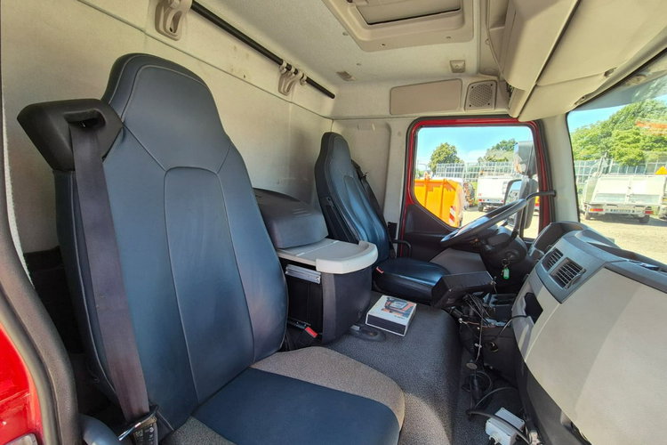 FL210 4X2 HDS FASSI Volvo FL 210 4X2 / SKRZYNIA / HDS FASSI 1T / NISKI PRZEBIEG / SUPER ST zdjęcie 23