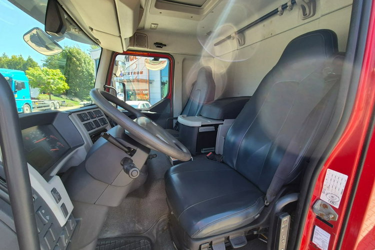 FL210 4X2 HDS FASSI Volvo FL 210 4X2 / SKRZYNIA / HDS FASSI 1T / NISKI PRZEBIEG / SUPER ST zdjęcie 30