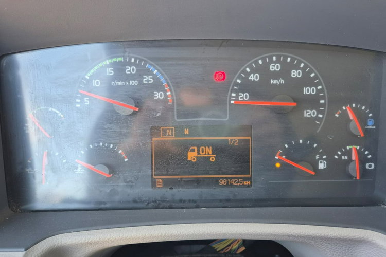 FL210 4X2 HDS FASSI Volvo FL 210 4X2 / SKRZYNIA / HDS FASSI 1T / NISKI PRZEBIEG / SUPER ST zdjęcie 35