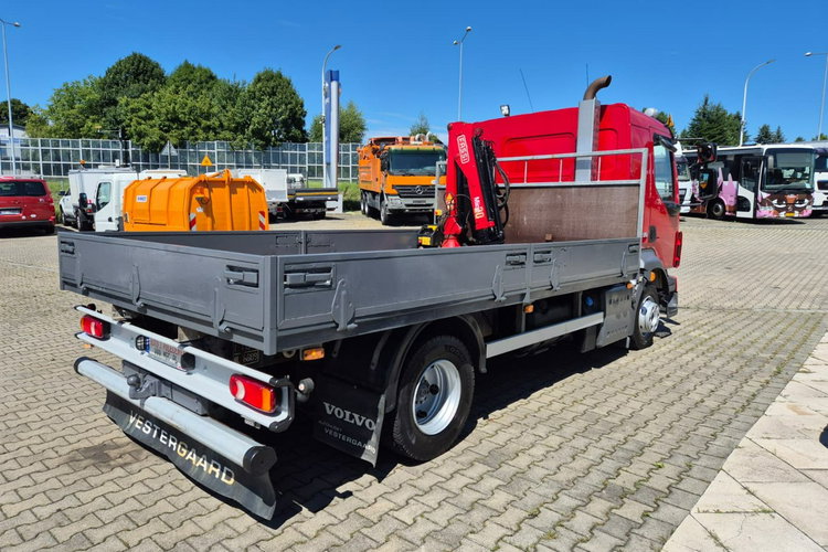 FL210 4X2 HDS FASSI Volvo FL 210 4X2 / SKRZYNIA / HDS FASSI 1T / NISKI PRZEBIEG / SUPER ST zdjęcie 6