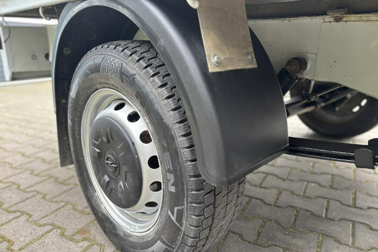 Opel Movano 2.3 130KM 2012 139 tys. km Brygadówka 7osobowy Skrzynia Webasto zdjęcie 19