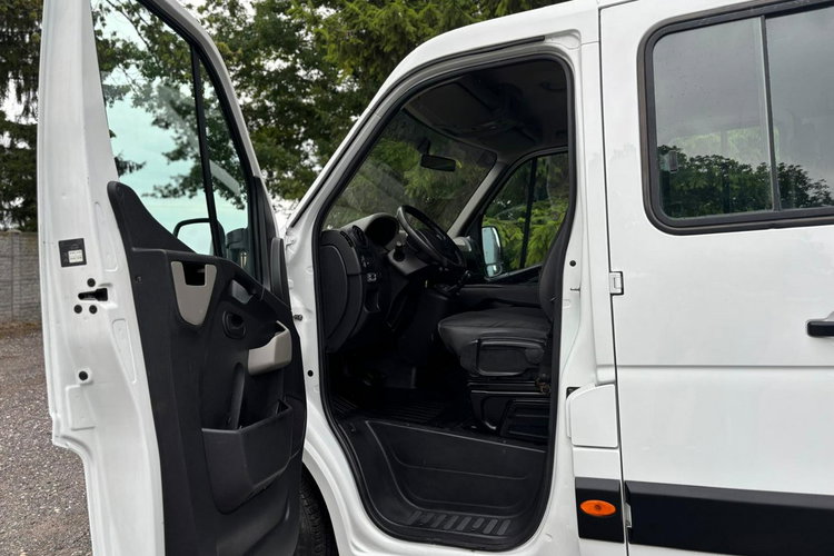 Opel Movano 2.3 130KM 2012 139 tys. km Brygadówka 7osobowy Skrzynia Webasto zdjęcie 6