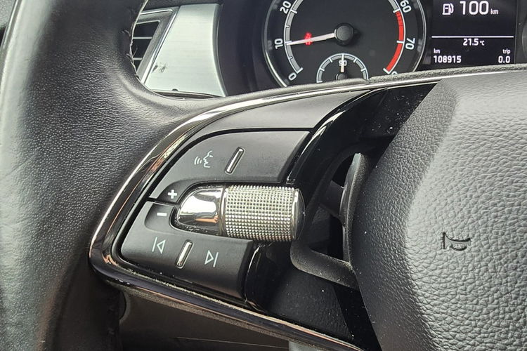 Skoda Fabia 1.0 MPi + gaz LPG / Salon PL I-właściciel / Bezwypadkowa zdjęcie 23