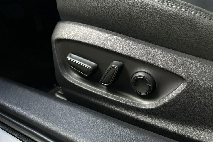 Toyota Camry 2.5 HYBRID 218KM COMFORT BUSINESS, salon Polska, gwarancja, FV23% zdjęcie 26