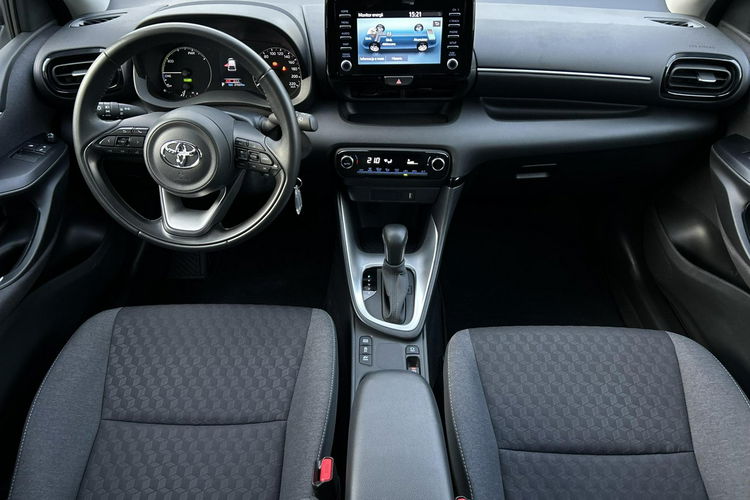 Toyota Yaris 1.5 HSD 116KM COMFORT, salon Polska, gwarancja, FV23% zdjęcie 9