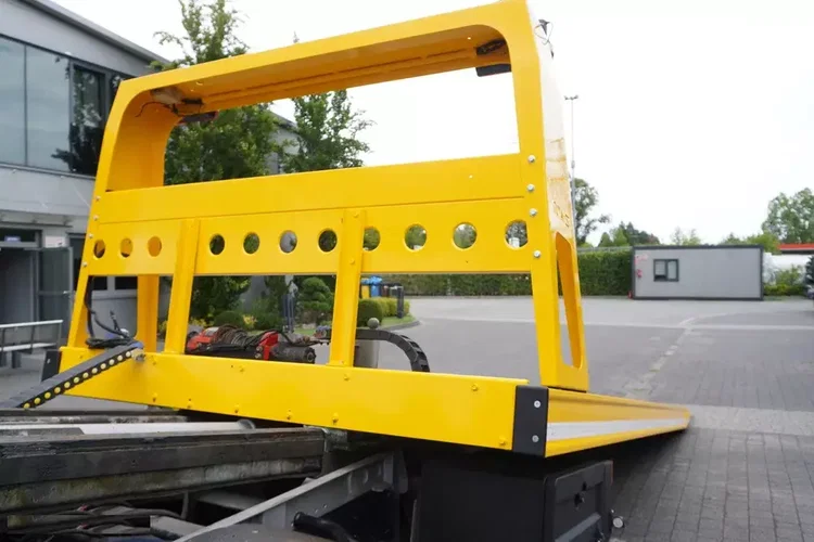 Iveco Eurocargo 160-210 / 75.000 km / Opuszczana laweta OMARS / Widelec zdjęcie 13