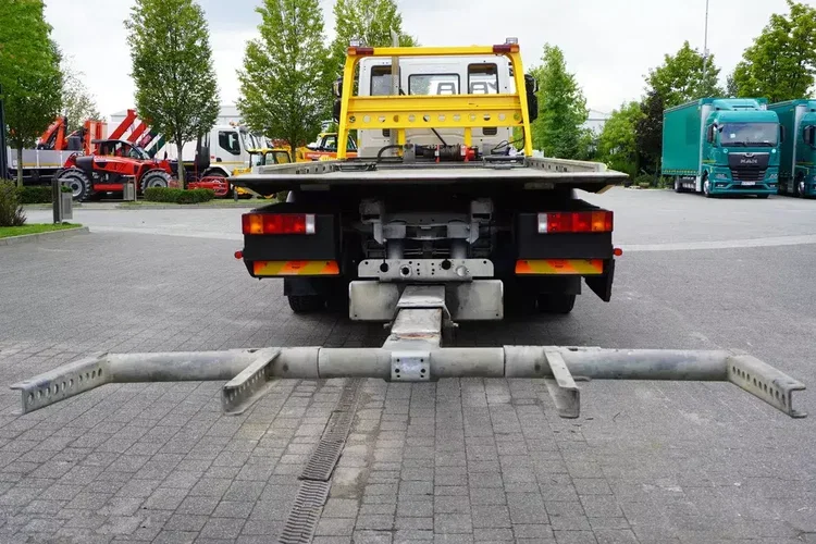 Iveco Eurocargo 160-210 / 75.000 km / Opuszczana laweta OMARS / Widelec zdjęcie 17