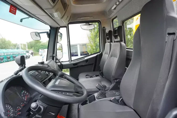 Iveco Eurocargo 160-210 / 75.000 km / Opuszczana laweta OMARS / Widelec zdjęcie 26