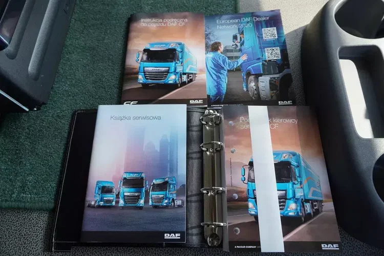 DAF CF 18.370 / Firanka 23 EPAL / Kab. sypialna zdjęcie 30