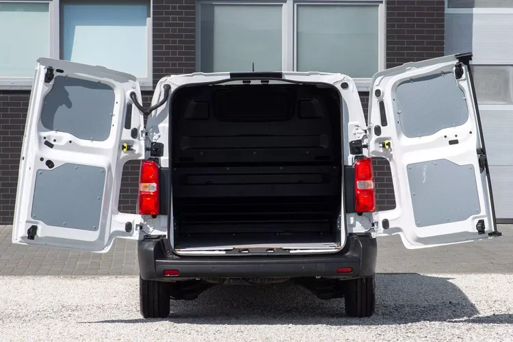 Fiat Scudo L3H1 2.0 AUTOMAT 180KM DŁUGI zdjęcie 4