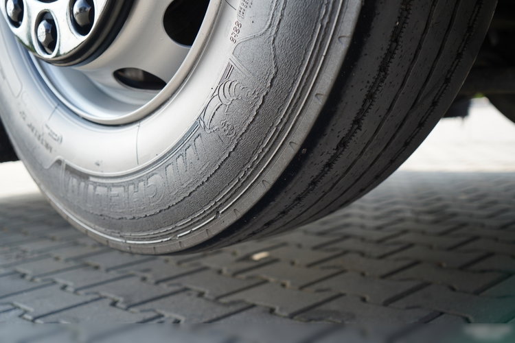 DAF CF 480 / 8x2 / LAWETA / PLATFORMA / NAJAZDY HYDRAULICZNE / WYCIĄGARKA / OŚ SKRĘTNA I PODNOSZONA  / EURO 6 zdjęcie 24