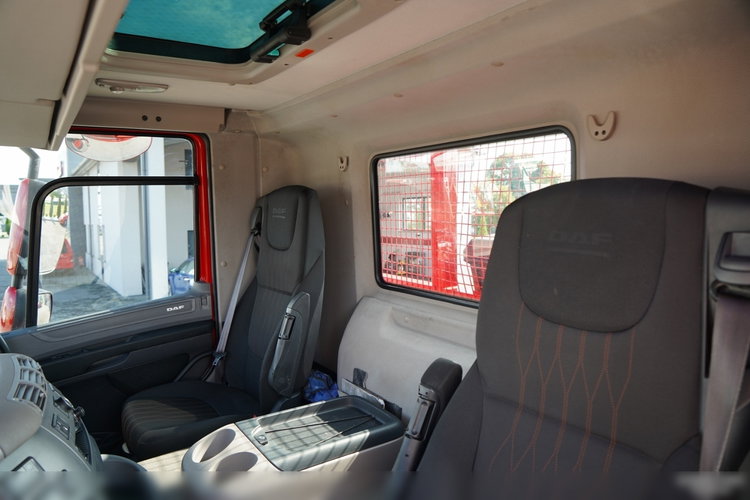 DAF CF 480 / 8x2 / LAWETA / PLATFORMA / NAJAZDY HYDRAULICZNE / WYCIĄGARKA / OŚ SKRĘTNA I PODNOSZONA  / EURO 6 zdjęcie 30