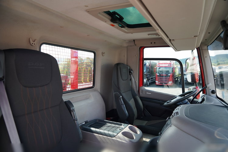 DAF CF 480 / 8x2 / LAWETA / PLATFORMA / NAJAZDY HYDRAULICZNE / WYCIĄGARKA / OŚ SKRĘTNA I PODNOSZONA  / EURO 6 zdjęcie 36