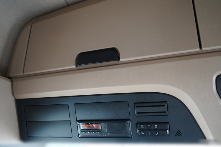 Mercedes 1845 / MP5 / BIG SPACE / PO KONTRAKCIE SERWISOWYM / 2020 ROK zdjęcie 28