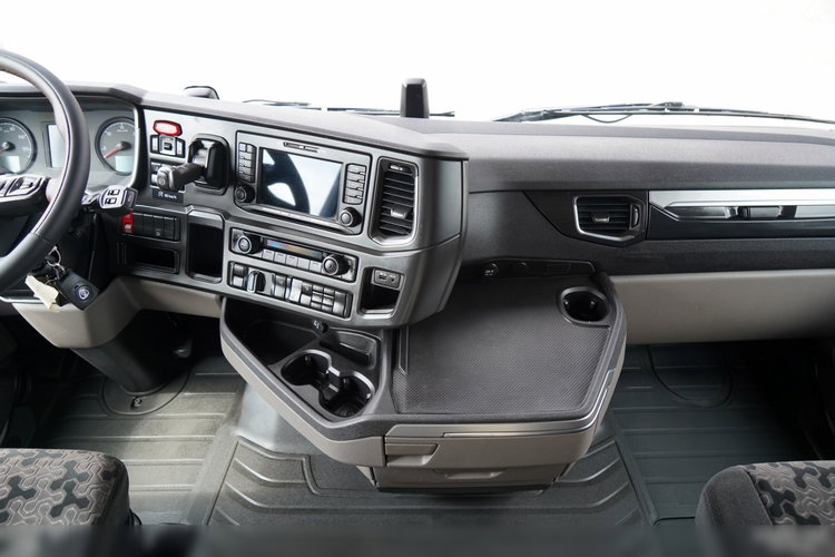 Scania S 500 / RETARDER / CAŁA NA PODUSZKACH / PO KONTRAKCIE SERWISOWYM / SPROWADZONY  zdjęcie 33