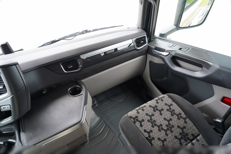 Scania S 500 / RETARDER / CAŁA NA PODUSZKACH / PO KONTRAKCIE SERWISOWYM / SPROWADZONY  zdjęcie 34