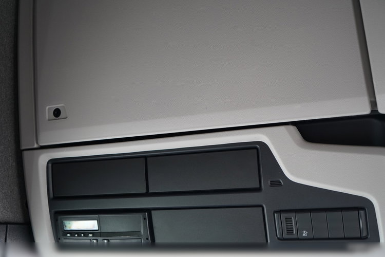 Scania S 500 / RETARDER / CAŁA NA PODUSZKACH / PO KONTRAKCIE SERWISOWYM / SPROWADZONY  zdjęcie 35