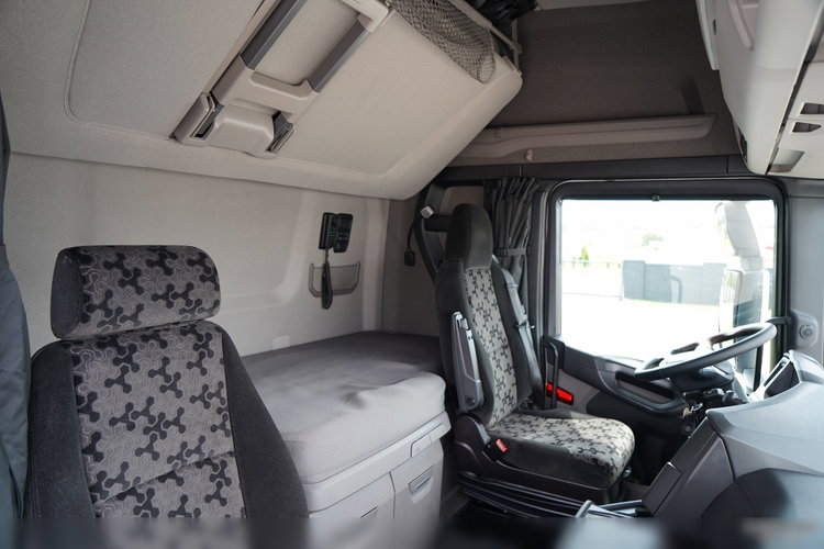 Scania S 500 / RETARDER / CAŁA NA PODUSZKACH / PO KONTRAKCIE SERWISOWYM / SPROWADZONY  zdjęcie 38