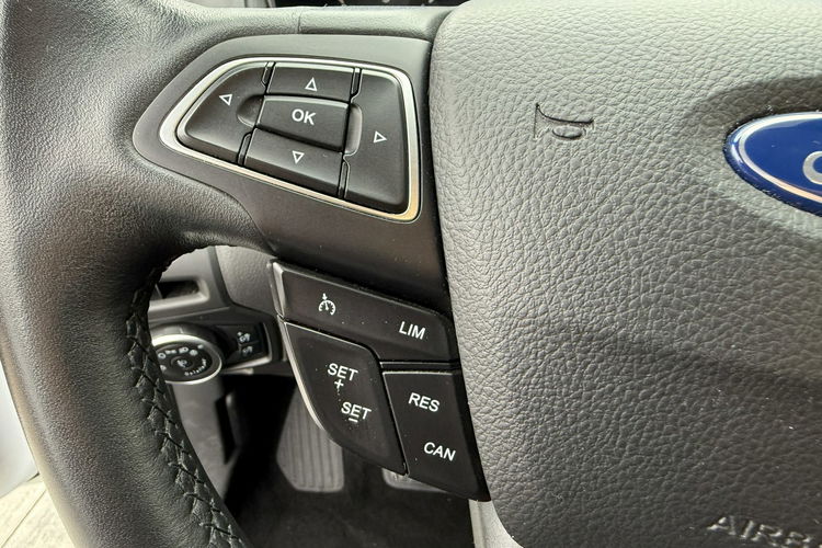 Ford Focus Bardzo zadbany - oryginalny przebieg - 100% bezwypadkowy zdjęcie 23