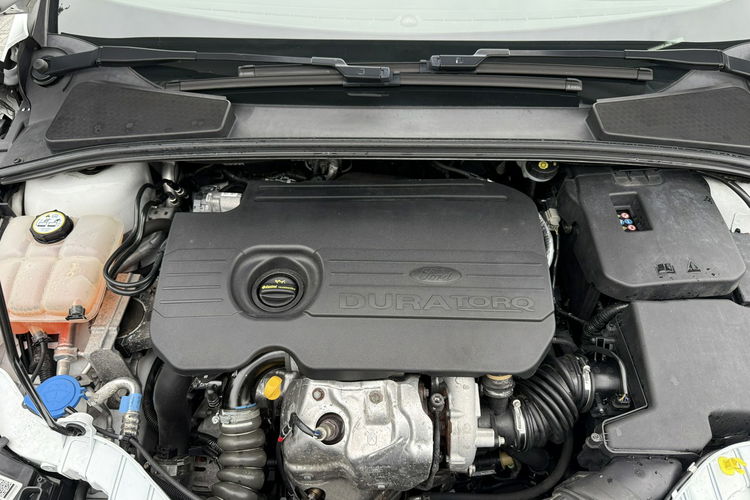 Ford Focus Bardzo zadbany - oryginalny przebieg - 100% bezwypadkowy zdjęcie 30