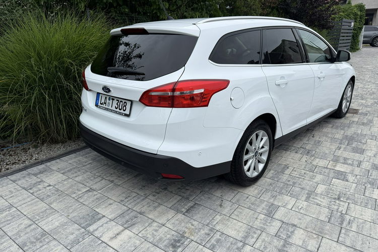 Ford Focus Bardzo zadbany - oryginalny przebieg - 100% bezwypadkowy zdjęcie 4
