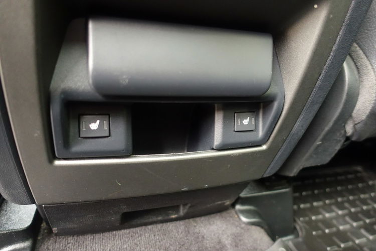 Land Rover Discovery Auto w 100% Bezwypadkowe Pełny Serwis Zapraszamy do weryfikacji zdjęcie 10