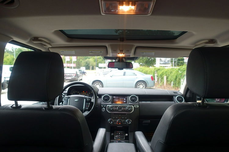 Land Rover Discovery Auto w 100% Bezwypadkowe Pełny Serwis Zapraszamy do weryfikacji zdjęcie 14
