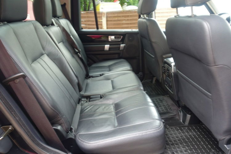 Land Rover Discovery Auto w 100% Bezwypadkowe Pełny Serwis Zapraszamy do weryfikacji zdjęcie 16