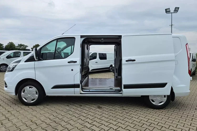 Ford transit-custom L2H1 59900zł NETTO 2.0TdCi/170KM zdjęcie 10