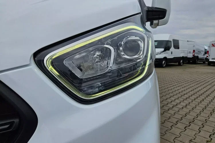 Ford transit-custom L2H1 59900zł NETTO 2.0TdCi/170KM zdjęcie 16