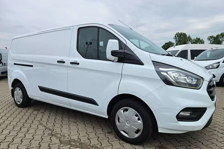 Ford transit-custom L2H1 59900zł NETTO 2.0TdCi/170KM zdjęcie 3