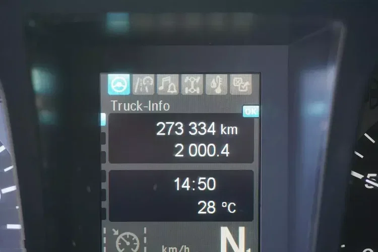 Mercedes / ANTOS / 2545 / EURO 6 / CHŁODNIA + WINDA / 23 PALETY / OŚ SKRĘTNA zdjęcie 12