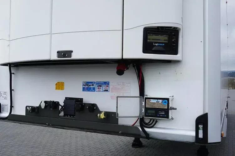 Lamberet / CHŁODNIA / CARRIER 1950 / MULTITEMPERATURA / OŚ PODNOSZONA zdjęcie 23