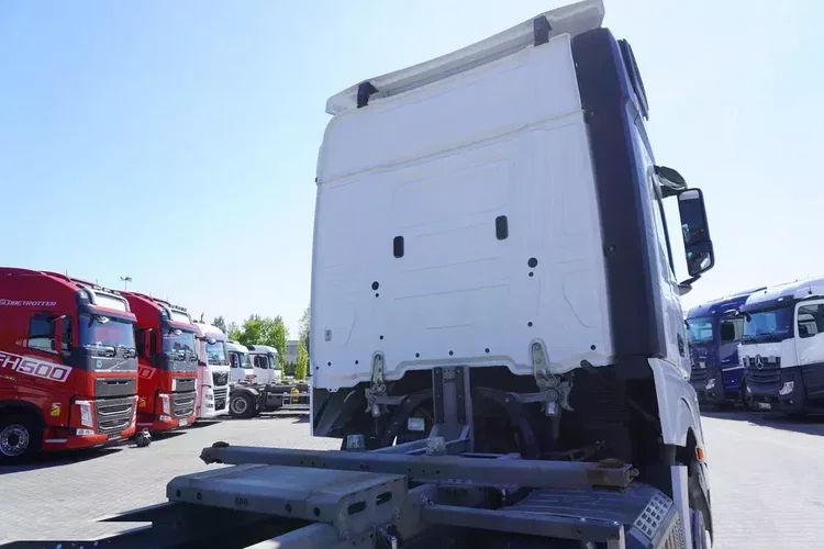 Mercedes Actros 2545 6×2 MP5 / Full ADR / BDF zdjęcie 11